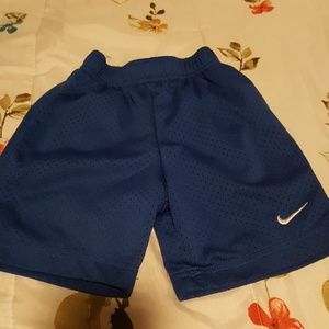 Nike toddler shorts